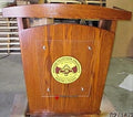 Handcrafted Solid Oak Curved Lectern: Eagle