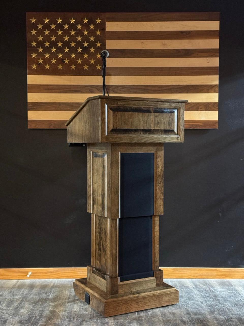 Electric Height-Adjustable Podium with Built-In Sound System: Counselor Evolution Lift [CLR235-EV-L]