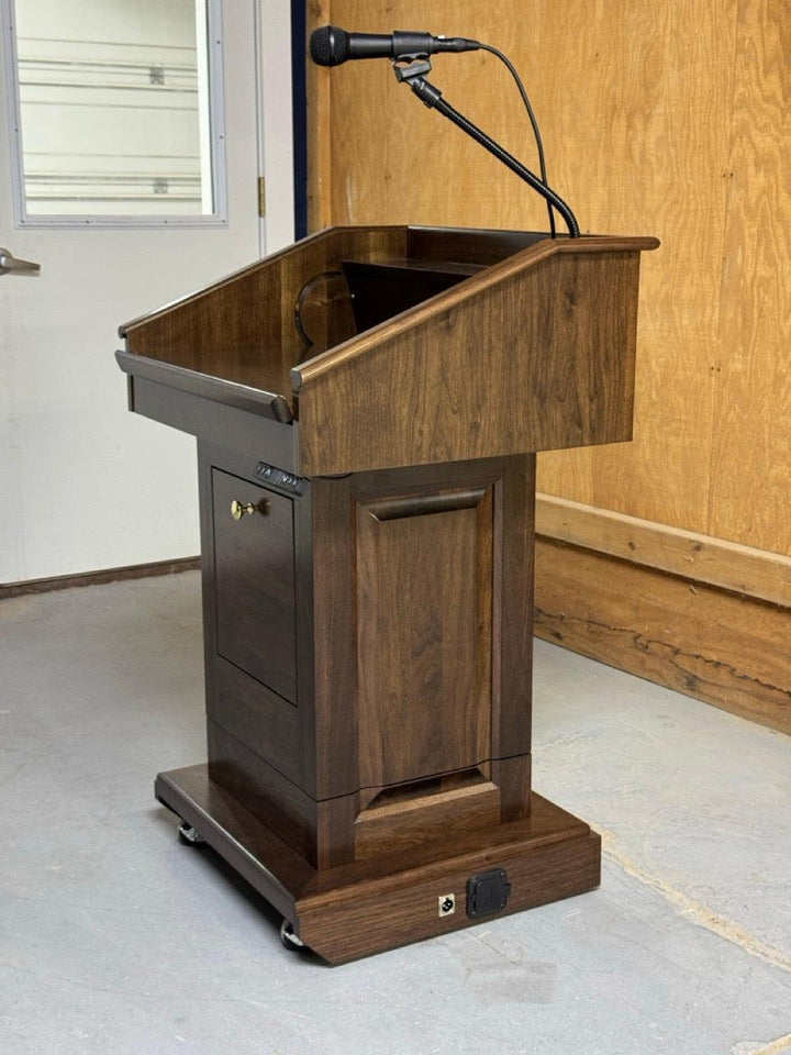 Electric Height-Adjustable Podium with Built-In Sound System: Counselor Evolution Lift [CLR235-EV-L]