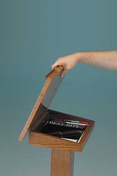 T-15 lift-lid lectern